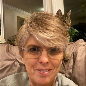 Meet your Posher, Teri